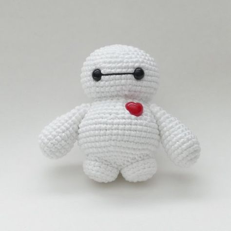 Amigurumi Tiny Baymax Diy Laine, Easy Knitting Projects, Confection Au Crochet, Crochet Keychain Pattern, Pola Amigurumi, Kawaii Crochet, Fun Crochet Projects, Crochet Diy, Baymax