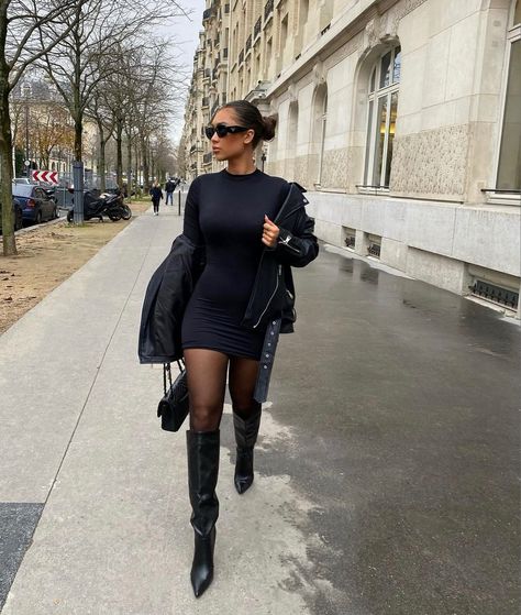 Outfits With Long Leather Boots, Leather Heel Boots Outfits, Sleek Birthday Outfit, Elegant Outfits With Boots, Black High Boots Outfit Fall, Thigh High Black Boots Outfit Winter, Black Croc Knee High Boots Outfit, Ny Dinner Outfit, Black Tall Heel Boots Outfit