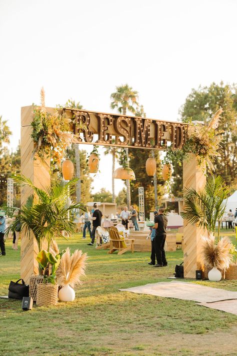 Coachella Festival |Park Hyatt | Whitney Coffman Events Tropical Entrance Decor, Bohemian Event Decor, Boho Entrance Decor, Grenada Wedding, Boho Event Decor, Petroleum Logo, Outdoor Events Decor, Event Entrance Design, Boho Event