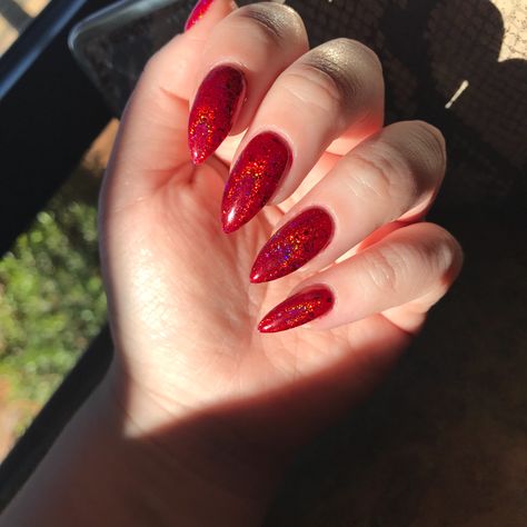 Red Opal Nails, Red Holo Nails, Halo Nails, Short Oval Nails, Red Nails Glitter, Opal Nails, Nail Designs Ideas, Glitter Stilettos, Glitter Nails Acrylic