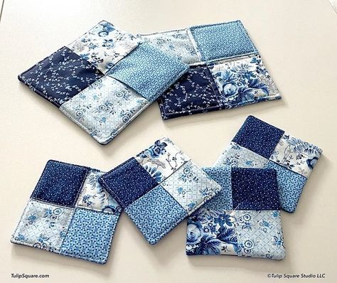 How to Make Easy Four-Fold Coasters and Potholders - Tulip Square ~ Patterns for useful quilted goods Quilted Potholder Pattern, Holiday Quilt Patterns, Making Coasters, Easy Quilting Design, Quilted Placemat Patterns, Patchwork Quilting Designs, Quilted Coasters, Mug Rug Patterns, Quilted Potholders