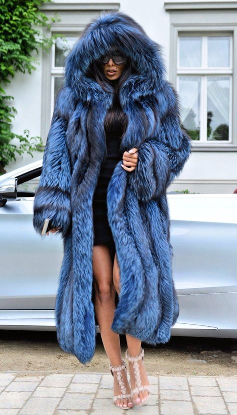 Blue Faux Fur Coat, Fur Street Style, Fur Jean Jacket, Long Fur Coat, Mink Jacket, Full Length Coat, Real Fur Coat, Fabulous Furs, Short Bodycon Dress