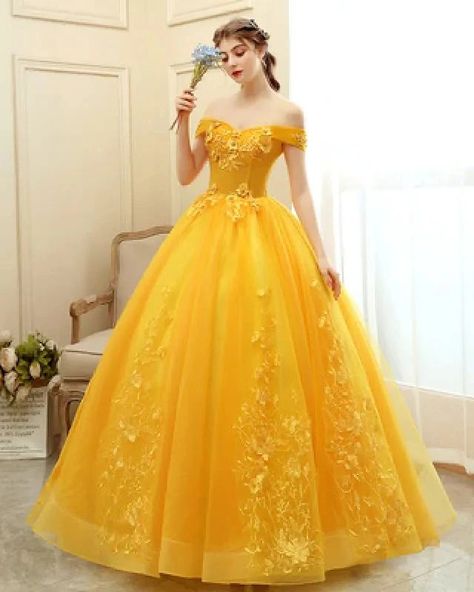 The Host's Vocal Music Art Test Solo Puff Skirt Long (Best selling item 💕) Pick your favorite one 🕜 Prom Dress Yellow, Princess Dress Red, Cheap Quinceanera Dresses, Red Green Dress, Maxi Prom Dress, Dress Quinceanera, Cheap Party Dresses, Prom Dresses Yellow, Party Dresses Online