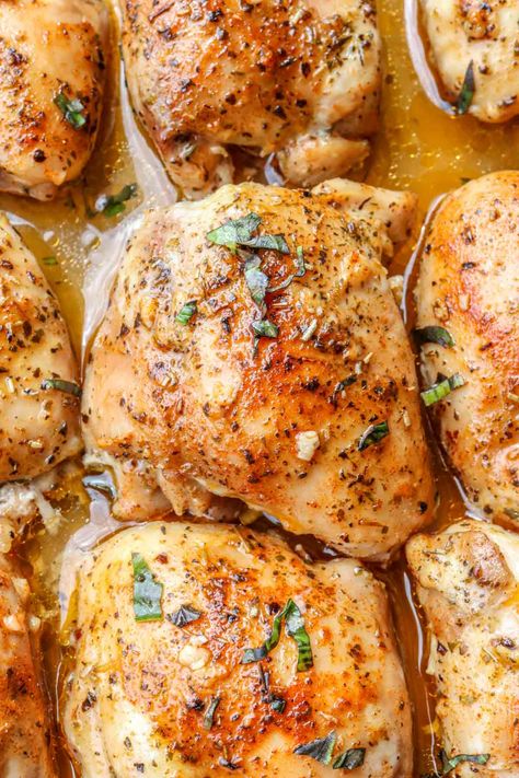 A mouth-watering Baked Boneless Chicken Thigh recipe you will make on repeat. Baked Boneless Chicken, Chicken Thighs In Oven, Chicken Thighs Baked, Baked Boneless Chicken Thighs, Chicken Thighs Dinner, Chicken Thigh Recipe, Oven Baked Chicken Thighs, Chicken Recipes Boneless, Produce Recipes