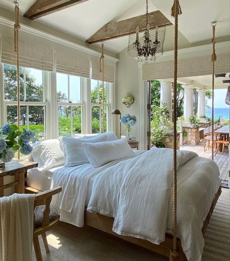 Beach House Bedroom, Dream Beach Houses, Dream Life House, Dream House Rooms, Style Deco, Dream Room Inspiration, Dream House Interior, House Room, Alam Yang Indah