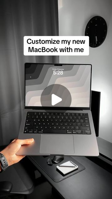 Easlo on Instagram: "Customize my new macbook with me. #apple #macbook #macbookpro #m3pro #unboxing" How To Customize Macbook, Mac Air Aesthetic, Customize Macbook Desktop, Macbook Personalization, Macbook Pro M3, Macbook Customization Desktop, Aesthetic Macbook Setup, Macbook Desktop Ideas, Mac Customization