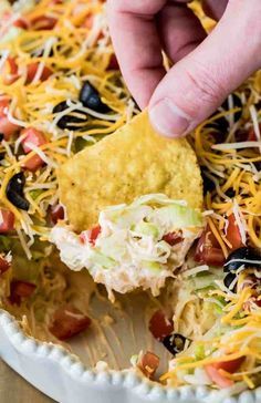 Cookout Food Desserts, Homemade Taco Dip, Taco Dip With Sour Cream, Taco Dip With Cream Cheese, Cold Taco Dip, Best Taco Dip Recipe, Taco Dip Easy, Layered Taco, Layered Dip Recipes