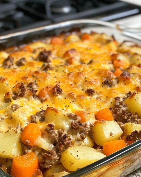 Casserole Kitchen Meals For 10 People Dinners, Amish Hamburger With Fall Veggies Bake, Dinner For Groups Of People, The Best Casserole Recipes, Amish Hamburger Casserole, Fall Casseroles Dinners, Minnesota Hot Dish Recipes, Meals With Potatoes Dinners, Meal With Hamburger Meat