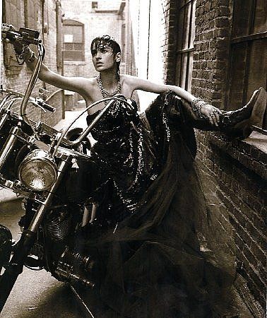 photography by Steven Meisel Moto Chic, Job Inspiration, Steven Meisel, Great Photographers, Hey Dude, Vogue Italia, Photography Women, Fashion Stylist, Fashion Photographer