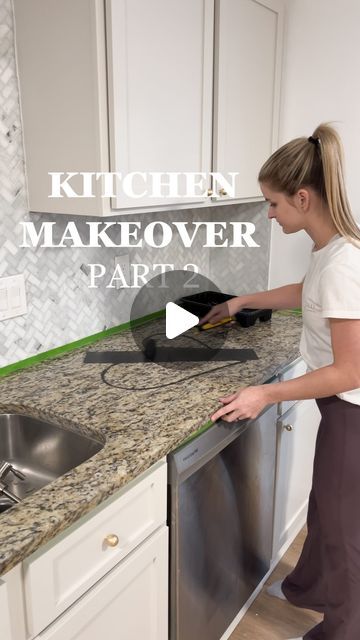 Sammie | diy & furniture flips on Instagram: "Painting my kitchen countertops 🤯 Pt. 2 of the 7-Day Kitchen Makoever #ad   Our granite counters were outdated and you could never tell when they were dirty, which drove me nuts! I used this @rustoleum countertop kit to completely transform my kitchen counters in just a day! What do you think?    I was super skeptical after the first coat but the 2nd and 3rd sealed the deal for me 🤌🏼    Comment “KITCHEN” and I’ll send you the link to everything I used in this makeover, or you can find all inked in my bio! Come back tomorrow for PART 3 where we’re painting my fridge, along with the FINAL REVEAL 🤪   #doy #RustoleumPartner #homedesign #kitchenmakeover #renovation #homehack #diyhack" Refinishing Countertops Diy, Painted Countertops Diy, Painted Granite Countertops, Kitchen Counter Diy, Painting Kitchen Counters, Rustoleum Countertop, Redo Kitchen Counter Tops, Countertop Remodel, Painting Kitchen Countertops