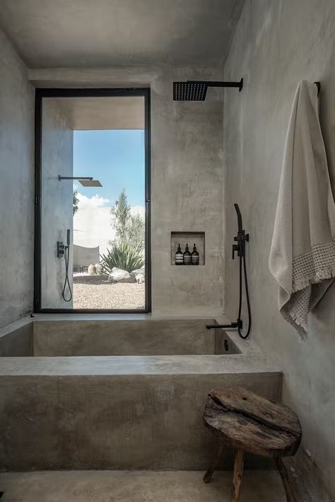 Concrete Home Interior, Concrete House Interior, Concrete Closet, Polished Concrete Bathroom, Modern Concrete House, Concrete Shower, Concrete Bath, Textured Concrete, Modern Wooden House