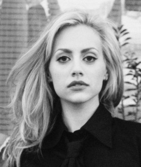 Victoria Tornegren, Brittany Murphy, Actrices Hollywood, Carrie Bradshaw, Girl Crushes, Woman Crush, American Actress, Pretty Woman, Movie Stars