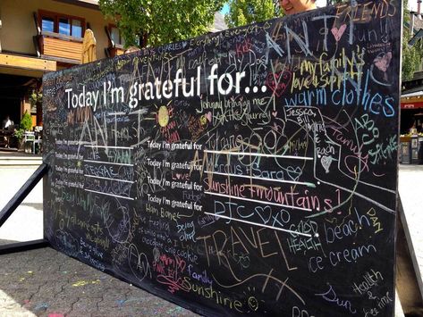 Gratitude Wall, Collaborative Art Projects, Interactive Exhibition, Chalk Wall, Interactive Walls, Youth Room, Black Board, Chalkboard Wall, Interactive Art