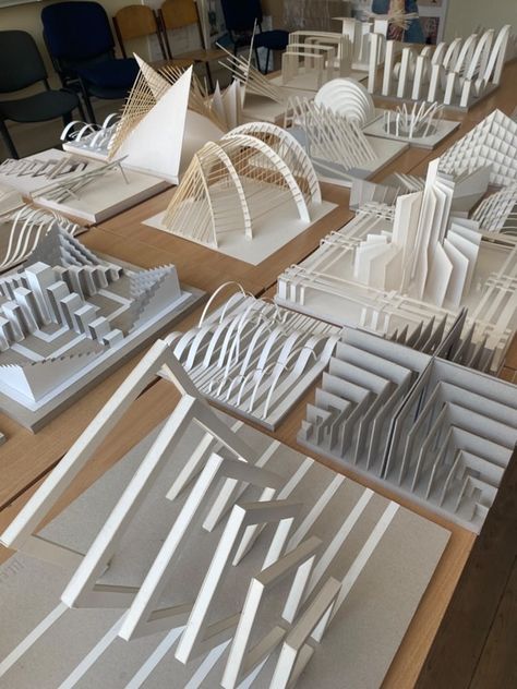 Paper Architectural Model, Illusion Architecture Model, Beautiful Architecture Drawings, Architecture Projects Student, Architecture Models Conceptual, Overhead Plane In Architecture, Architecture Models Paper, Abstract Architectural Model, Small Models Architecture