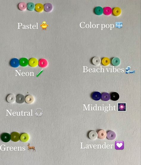 Clay Bead Color Schemes, Clay Bead Color Combo Ideas, Clay Bead Small Business, Fimo Beads Bracelet, Braclet Ideas Clay Bead Aesthetic, Pastel Bracelet Ideas, Diy Beaded Bracelets Ideas Color Combos, Preppy Bracelet Ideas Summer, Clay Bead Combos