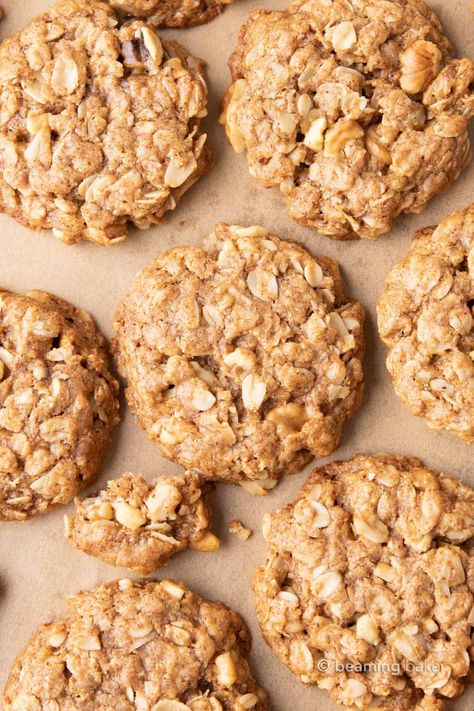 Oatmeal Cookie Oatmeal, Vanilla Oatmeal Cookies, Rolled Oat Desserts, Baked Oat Cookies, Basic Oatmeal Cookie Recipe, Gooey Oatmeal Cookies, Oatmeal Everything Cookies, Bear Oatmeal Cookies, Snickerdoodle Oatmeal Cookies