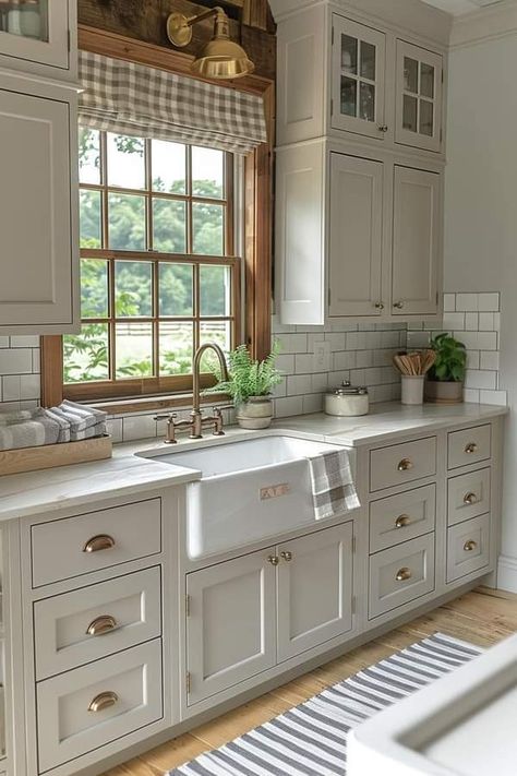 Modern Country Living, Timeless Kitchen, Cottage Kitchens, Country Kitchen Decor, Kitchen Design Decor, Chic Kitchen, Shabby Chic Kitchen, Cottage Kitchen, Rustic Kitchen