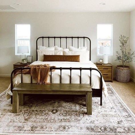 Queen Metal Bed Frame Black, Iron Bed Frames Bedroom, Black Metal Bed Styling, Master Bedrooms Decor Black Bed Frame, Trendy Bed Frames, Black Metal Bed Frame Ideas, Metal Bed Styling, Metal Beds Bedroom, Metal Bed Bedroom Ideas