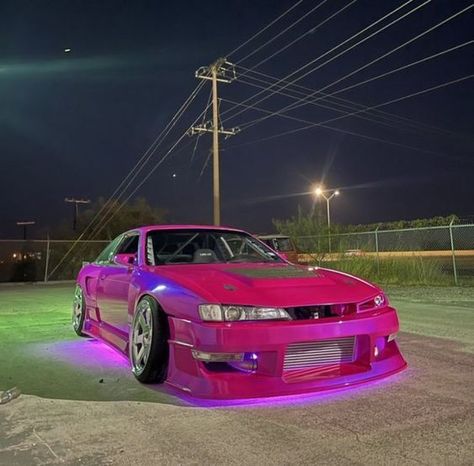 Wallpaper Hippie, Tokyo Drift Cars, Slammed Cars, Cars Aesthetic, Car Luxury, Car Deco, Aesthetic Luxury, Pimped Out Cars, Best Jdm Cars