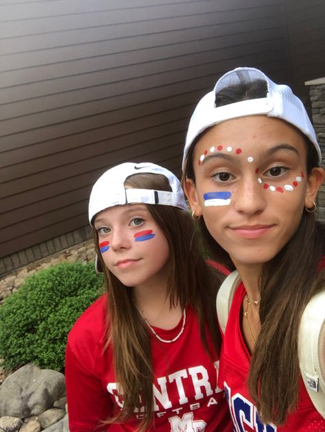 School Dots On Face, Face Paint Ideas School Spirit Dots, Spirit Dots Face Paint, Makeup Looks For Football Games, Red White And Blue Dots On Face, Face Paint For Volleyball Games, Face Painting For School Spirit Day, Football Girlfriend Face Paint, Field Day Makeup