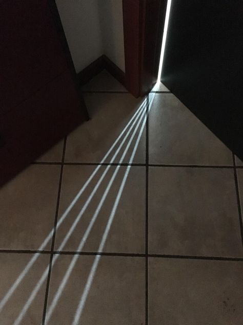 The four light sources in my room simulating a light diffraction phenomenon Light Diffraction, Diffraction Of Light, Tile Floor, Flooring