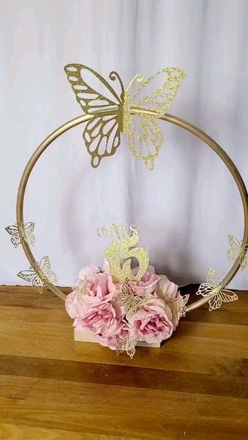 Centerpieces Quince, Centerpieces For Quinceanera, Butterfly Party Centerpieces, Butterfly Baby Shower Centerpieces, Butterfly Quinceanera Theme, Quince Centerpieces, Centerpieces Quinceanera, Rose Gold Centerpiece, Rose Gold Quince