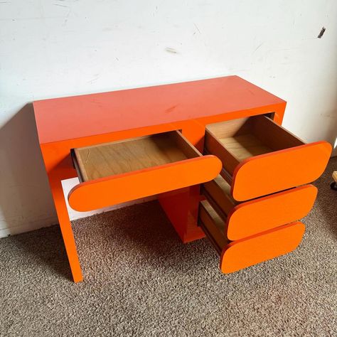 Add a vibrant splash of color to your workspace with this Postmodern Orange Lacquer Writing Desk. Featuring a striking orange laminate… | Instagram Funky Desks, Oakland Apartment, Computer Writing, Writing Materials, Colorful Desk, Bold Aesthetic, Writing Desks, Study Area, Splash Of Color