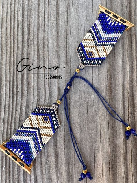 GinoAccesorios - Etsy Türkiye Handmade Apple Watch Band, Apple Watch Band Accessories, Beaded Apple Watch Bands, Apple Watch Necklace, Diy Watch Band, Beaded Watches Bracelet, Jewelry Looms, Seed Bead Bracelet Patterns, Beaded Watches