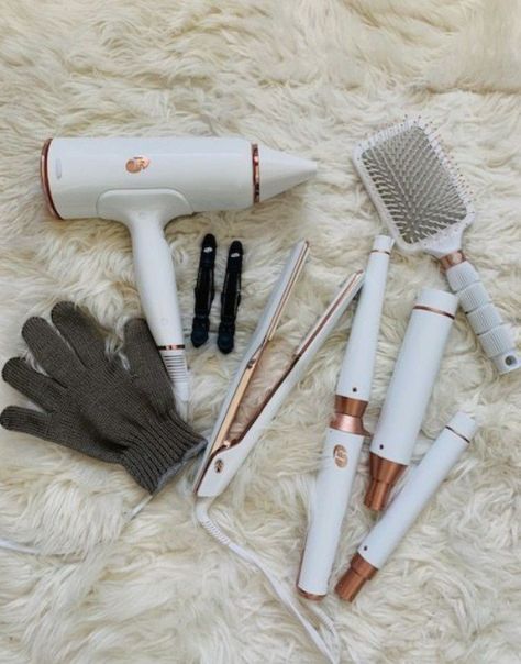 Cute Hair Supplies, Hair Tools Aesthetic, Shampoo Commercial, Favorite Hair Products, Hair Dryer Set, Pantene Shampoo, Hair Care Kit, Hair Tool Set, Hair Salon Tools