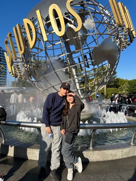 #universalstudios #couple #boyfriend Universal Studios Couple Outfit, Couples Universal Studios Outfits, Universal Studios Outfit Couples, Trips With Boyfriend, Couple Universal Studios, Universal Studios Couple Pictures, Disney With Boyfriend, Universal Couple Pictures, Couple At Disney