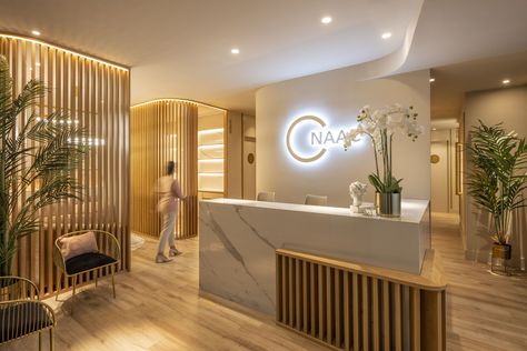 Natural Clinic Interior Design, Aesthetics Clinic Interior, Aesthetic Clinic Branding, Skin Clinic Logo, Aesthetic Clinic Design, Beauty Clinic Interior Design, Beauty Clinic Logo, Medspa Aesthetic, Dental Clinic Design