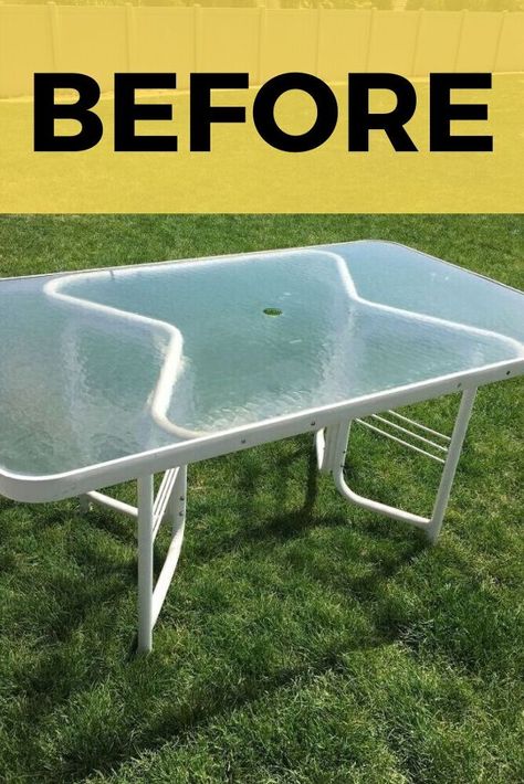 Glass Table Makeover, Outdoor Glass Table, Table Upcycle, Old Wood Table, Diy Patio Table, Patio Furniture Makeover, Upcycle Diy, Diy Outdoor Table, Patio Diy