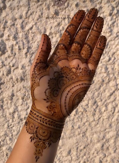 1. Mehndi 2. Henna 3. Mehndi Designs 4. Henna Art 5. Bridal Mehndi 6. Traditional Mehndi 7. Contemporary Mehndi 8. Arabic Mehndi 9. Indian Mehndi 10. Pakistani Mehndi 11. Mehndi Tutorial 12. Mehndi Patterns 13. Mehndi Artist 14. Mehndi Inspiration 15. Mehndi Tips 16. Mehndi for Beginners 17. Mehndi for Festivals 18. Intricate Mehndi 19. Mehndi Trends 20. Mehndi Design Ideas Arabic Henna Designs Front Hand, Mehndi Designs New, Mehndi Arabic, Indian Mehendi, Mehndi Ideas, Full Mehndi, Hand Mehndi Designs, Front Mehndi Design, Back Hand Mehndi