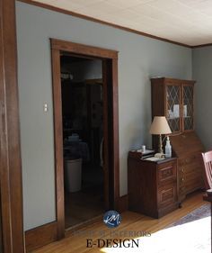 The Best Neutral Paint Colours to Update Dark Wood Trim - Part 324762 Stained Wood Trim, Dark Wood Trim, Best Neutral Paint Colors, Stained Trim, Dark Trim, Dark Wood Furniture, Interior Design Minimalist, Oak Trim, Colour Consultant