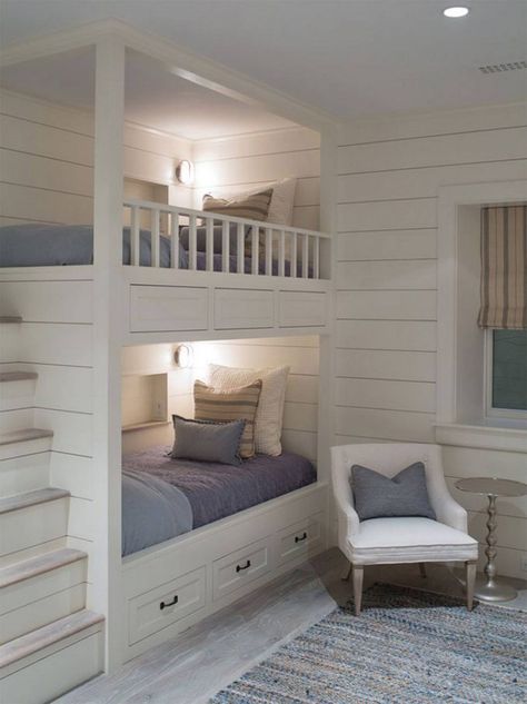 Built In Wall Bunk Beds...these are the BEST Bunk Bed Ideas! Bunk Beds In Small Room, Playroom Organizing, Guests Bedroom, Bunk Beds For Girls Room, Bunk Room Ideas, Bed For Girls Room, Bunk Bed Rooms, Adult Bunk Beds, Hideaway Bed