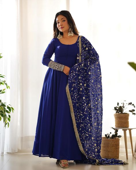 Comment “Link” To Get Details In DM 💙 Royal Blue Pure Soft Fox Georgette Anarkali Suit Set With Huge Flair, Dupatta & Pant Search “KB 241” On Our Website To Shop 👗 Hurry, Book Fast To Make This Festival Season Unforgettable ✨ Shop Now From www.BahuPalace.com Link In Bio DM/WhatsApp Us At +91 9409911700 💖 Take Screenshot & Send Us To WhatsApp For More Details! Which One You Want To Buy/Inquiry? 🙈 100% Quality Assured Premium Product With Pocket Friendly Price | Free Express Shipping | Cas... Flair Sleeves, Georgette Anarkali Suits, Patiyala Dress, Blue Anarkali, Readymade Salwar Kameez, Georgette Anarkali, Cotton Wedding, Anarkali Kurti, Anarkali Gown