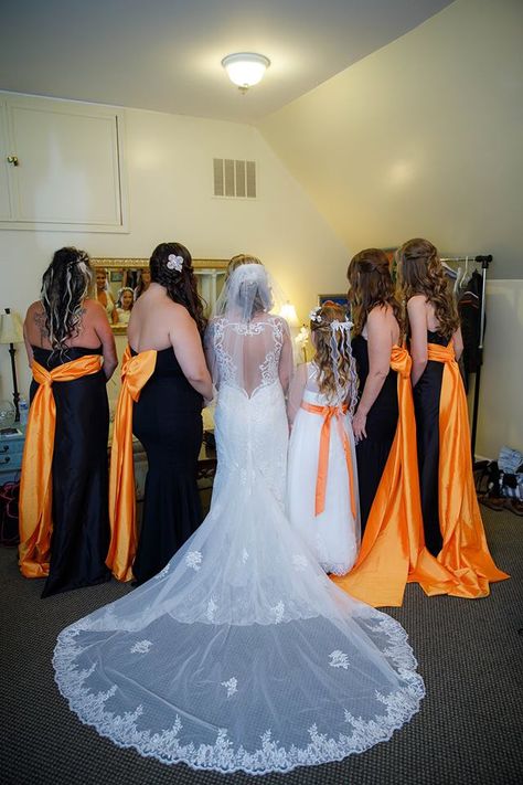 Black bridesmaid dresses with orange sash.  Perfect for this Harley Davidson theme wedding. Harley Davidson Wedding Dress, Harley Davidson Wedding Dresses, Harley Davidson Themed Wedding, Harley Wedding Ideas, Black And Orange Wedding Theme, Harley Davidson Wedding Ideas, Wedding Pictures Bridesmaid, Biker Wedding Dress, Biker Wedding Theme