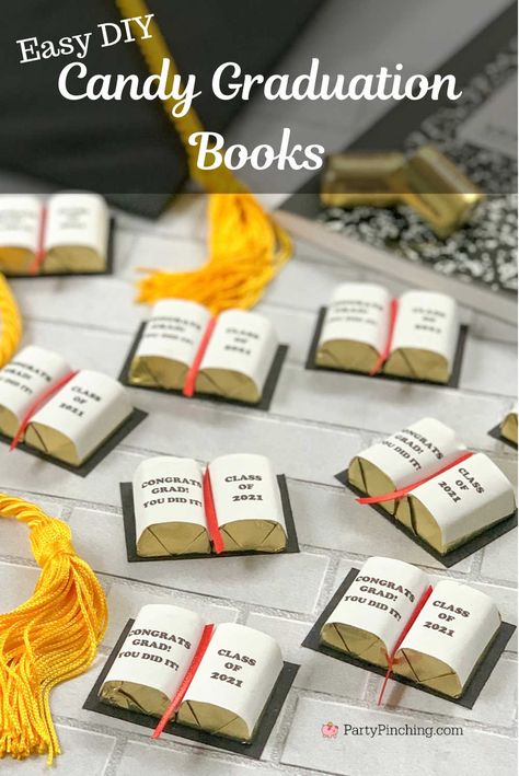 College Graduation Party Decor Ideas, Graduation Party Book Theme, Class Party Decoration Ideas, 2025 Graduation Ideas, Open House Outfit Ideas, 2024 Graduation Party Ideas, Senior Tables, Cute Graduation Party Ideas, Harvard Graduation