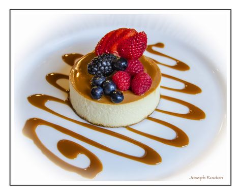 https://flic.kr/p/nYQKGM | Dessert in Oaxaca, Mexico | Oaxaca is the food capital of Mexico. Fancy Desserts Presentation, Food Plating Design, Fancy Food Presentation, Food Presentation Plates, Food Garnish, Food Plating Techniques, Gourmet Food Plating, Fine Dining Desserts, Dessert Presentation