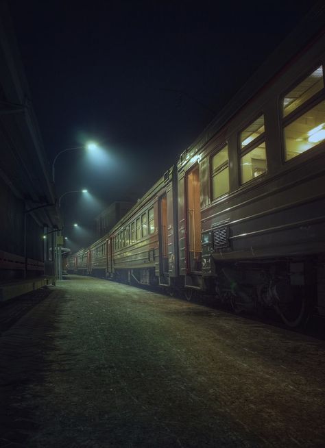 Night Train Station, Last Night On Earth, Space Photography, Night Train, Liminal Spaces, Visual Aesthetics, Film Inspiration, Space City, Night Aesthetic