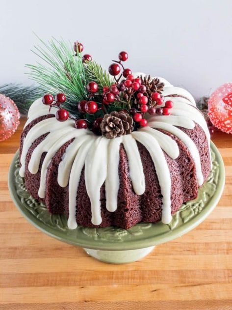 Red Velvet Bundt Cake Christmas, Christmas Desserts Bundt Cakes, Christmas Mini Bundt Cakes Holidays, Christmas Bunt Cakes Holiday Desserts, Christmas Chocolate Bundt Cake, Bundt Christmas Cake, Xmas Bundt Cake, Bundt Cakes For Christmas, Festive Bundt Cake