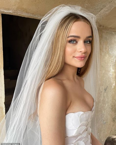 Fall Wedding Makeup, Jamie King, Autumn Bride, Perfect Bride, Kissing Booth, Joey King, Celebrity Hair Stylist, Strapless Gown, Wedding Looks