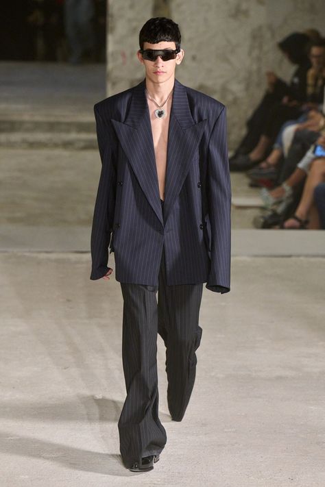 Spring 2023 Ready To Wear, 2023 Ready To Wear Collection, Spring 23, 2023 Ready To Wear, Mens Suit Jacket, Ready To Wear Collection, Men Fashion Casual Outfits, Fall 2022, Spring 2023