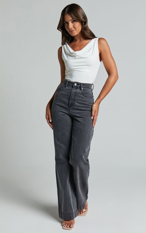 Sleeveless Crop Top Designs For Long Skirt, Casual Outfits Crop Top, White Cowl Neck Top Outfit, Cowl Neck Top With Skirt, Party Outfit Jeans And Top, Party Wear Jeans Top Outfit, Cowl Top Outfit, Party Wear Tops With Jeans, Jeans And Top Outfit Going Out