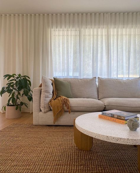 Neutral colour palette with linen sheer curtains and beige couch Long Curtains Living Room, Sheer Curtains Bedroom, Living Room Sliding Doors, Sheers Curtains Living Room, Glass Door Curtains, Sliding Glass Door Curtains, Apartment Curtains, Floor To Ceiling Curtains, Curtains Living Room Modern