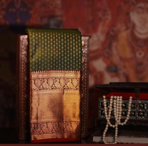 Saree Product Photoshoot, Saree Product Shoot Ideas, Saree Photography Ideas, Saree Display Ideas, Saree Product Photography, Saree Product Shoot, Silk Photoshoot, Saree Display, Photoshoot Diy