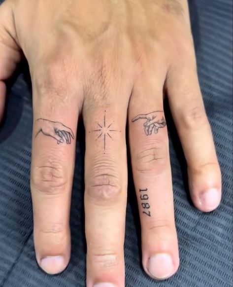 Miniature Tattoo, Tato Minimal, Simple Tattoos For Guys, Hand And Finger Tattoos, Wrist Tattoos For Guys, Tattoo Inspiration Men, Muster Tattoos, Small Hand Tattoos, Small Tattoos For Guys