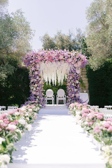 Pink And Lilac Wedding Decor, Beach Purple Wedding, Pink Chuppah, Werewolf Wedding, Varmala Stage, Weddings 2025, Royalty Wedding Theme, Lilac Wedding Flowers, Nikkah Ceremony