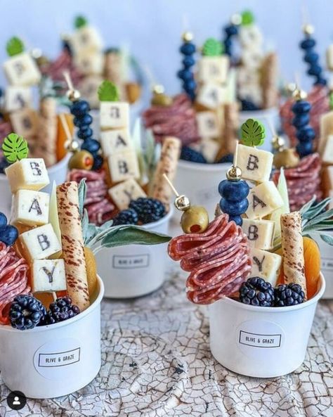 Shower Finger Food Ideas, Baby Shower Finger Food Ideas, Food Ideas Appetizers, Baby Shower Finger Foods, Shower Appetizers, Finger Food Ideas, Baby Shower Menu, Sweet Nursery, Baby Shower Theme Decorations