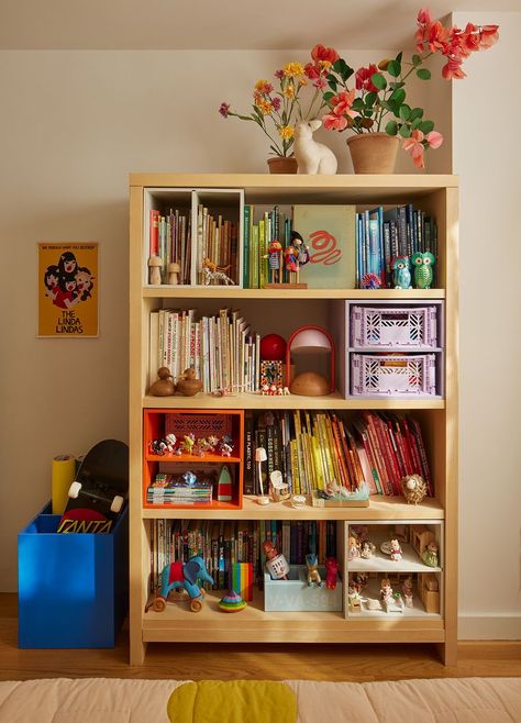 Crates For Books, Useful Decor Ideas, Ikea Bookshelf Kids Room, Ways To Add Storage To Home, Colorful Montessori Nursery, Bookshelf Storage Organization, Children’s Storage, Bedroom With Different Color Furniture, Kids Bedroom Bookshelf Ideas